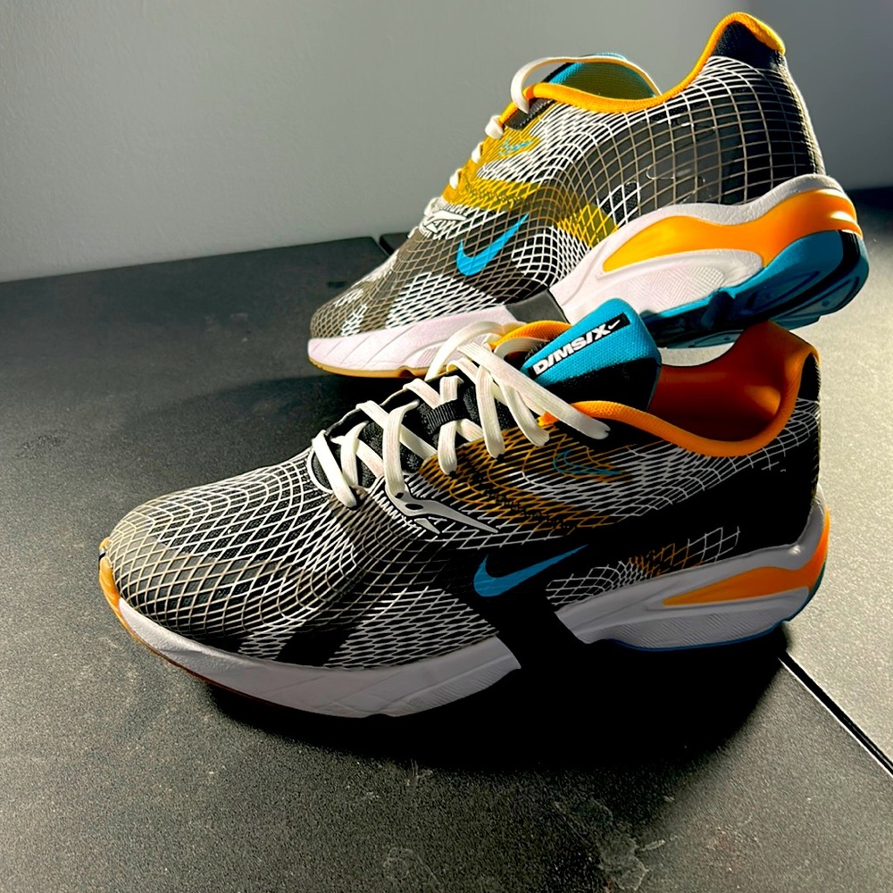 Nike DImsIx
